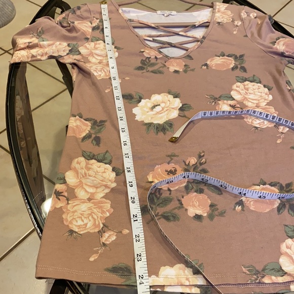 Shirt - Picture 10 of 10